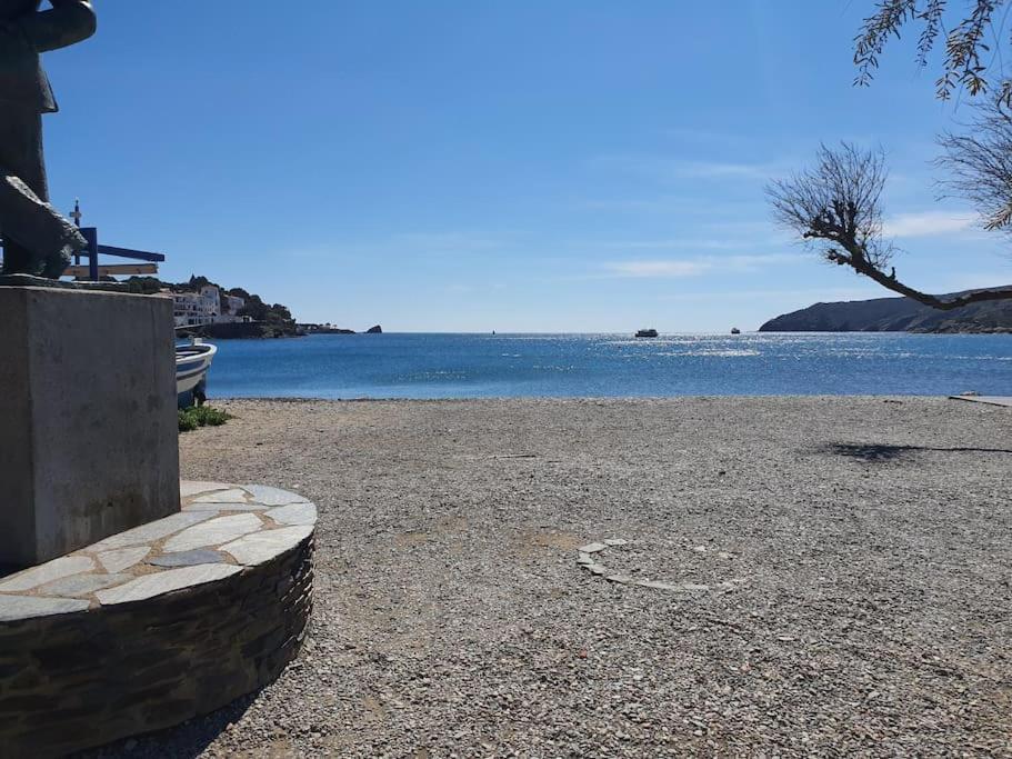 Espectacular Planta Baja Con Terraza Y Parking A 5 Min De La Playa Apartment Cadaques Luaran gambar